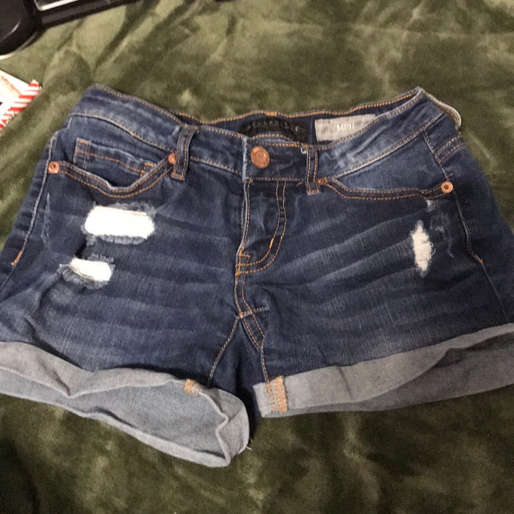 Aeropostale midi shorts